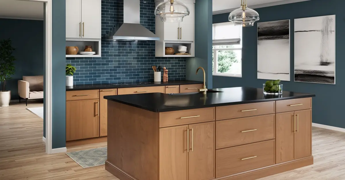 On trend and timeless the slim shaker thumbnail