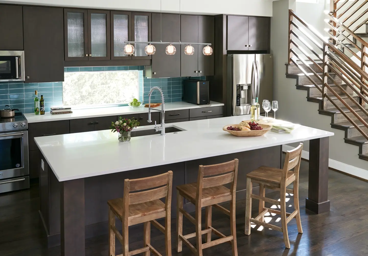 Image grid feature kitchen